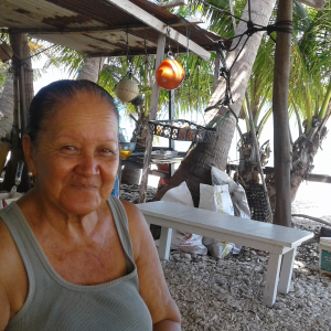 45-Mami-Lau